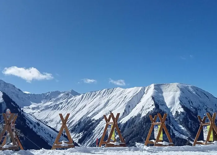 Gaia Im Bergdorf Berwang