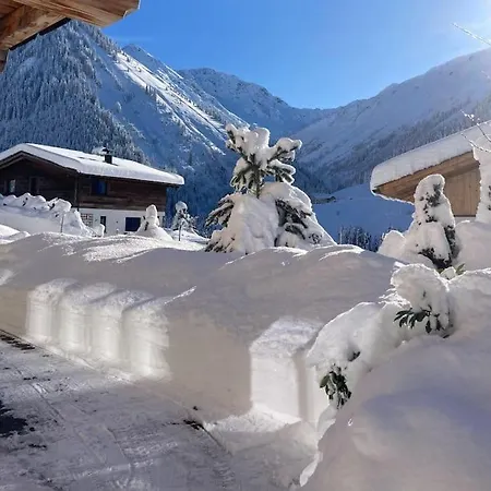 Gaia Im Bergdorf * Berwang